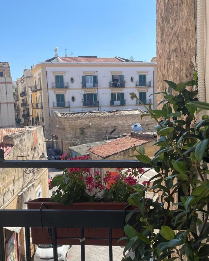 Shallah Apartment Nel Cuore Del Centro Storico Di Palermo Eksteriør bilde