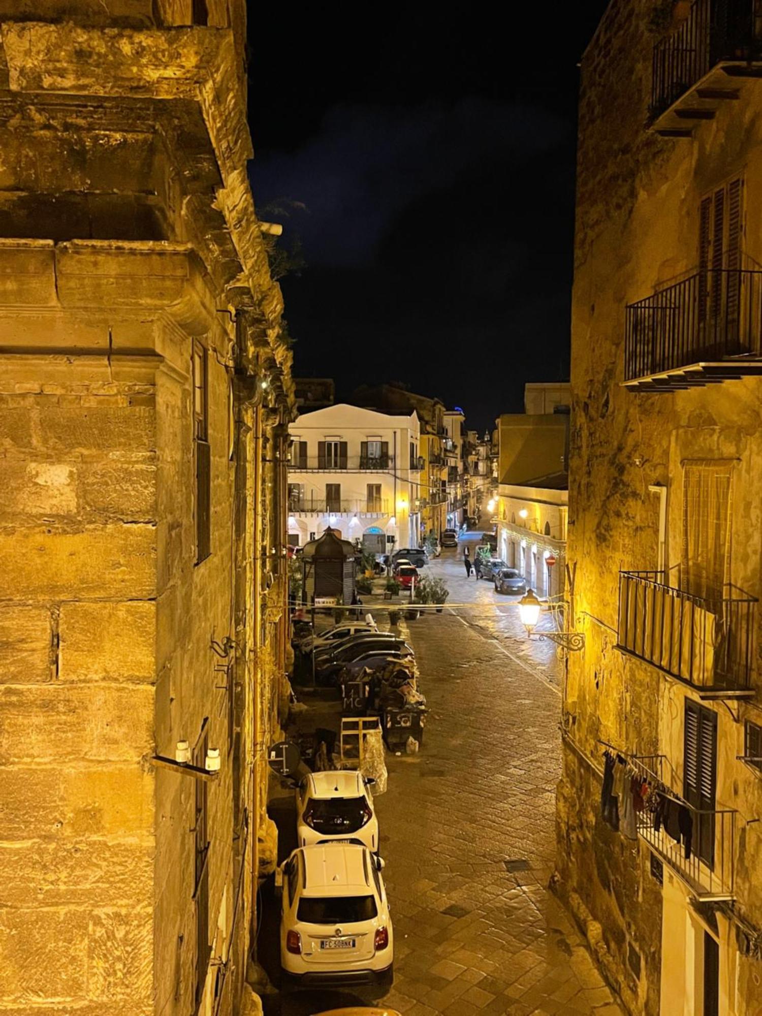 Shallah Apartment Nel Cuore Del Centro Storico Di Palermo Eksteriør bilde